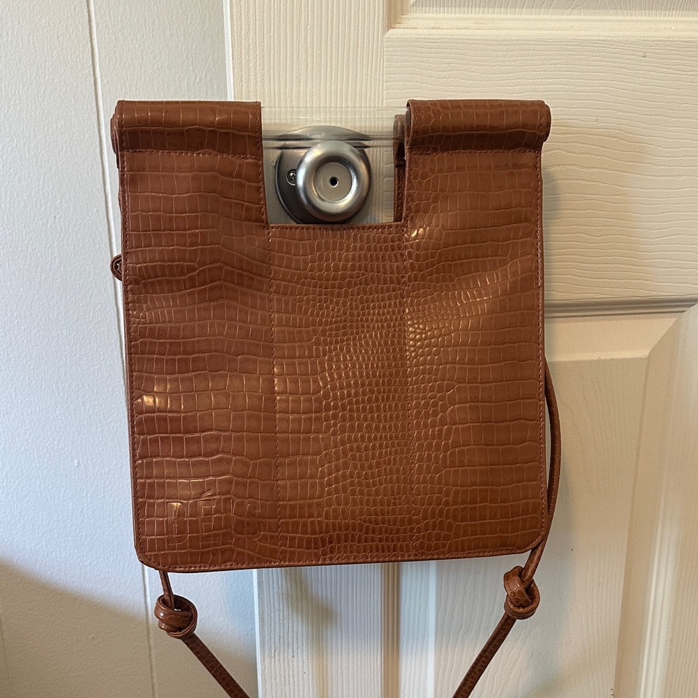 BEIS Croc-Embossed Crossbody Bag in Brown